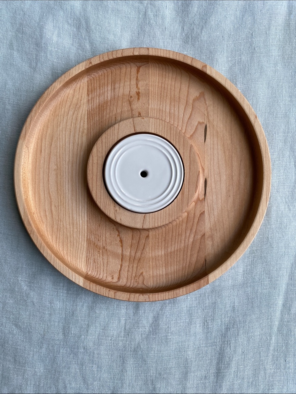 NWT Nora Fleming x JK Adams 8" maple wood cracker round